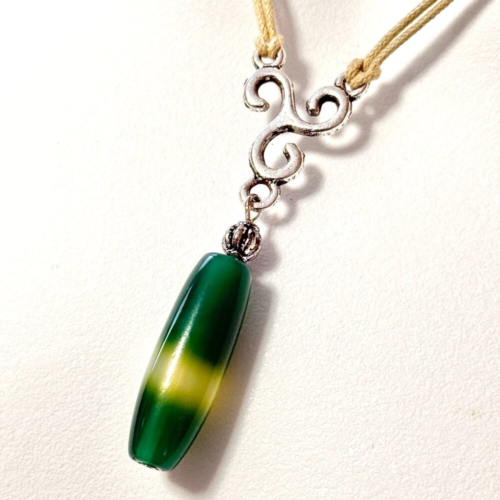 2/$20,  Green Dyed Agate Lariat  Necklace, Genuine Gemstone Cord Necklace
